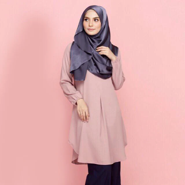 Munirah Pocket Long Blouse - Image 5